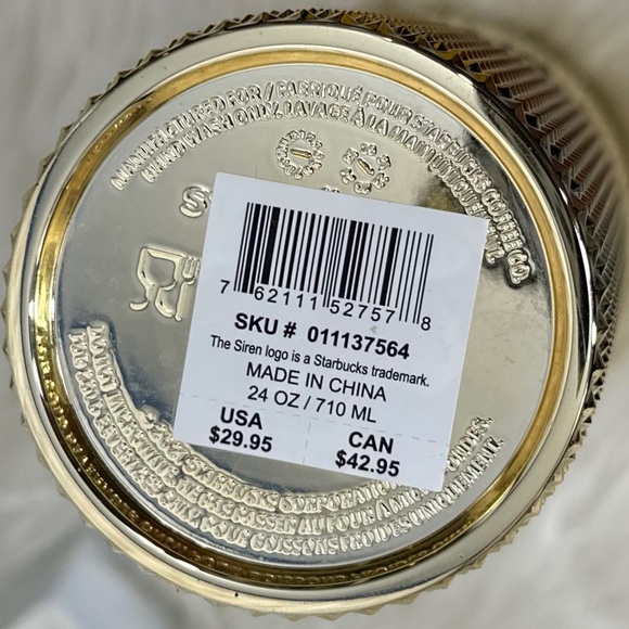 Starbucks Holiday 2022 Gold Studded 24 oz. Venti Tumbler NWT [1940] - Picture 8 of 8